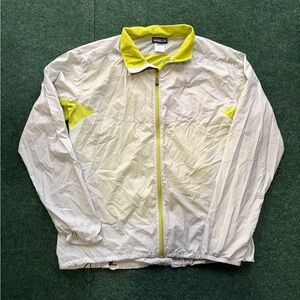 Men's White and Yellow Patagonia Windbreaker Jacket